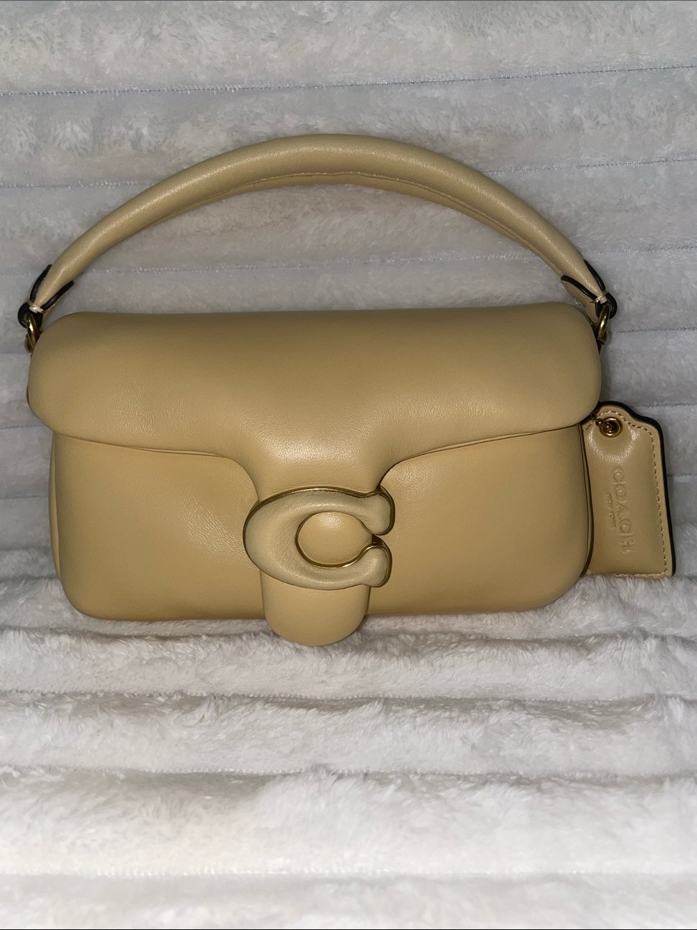 NWOT Coach Pillow Tabby 18 in Vanilla